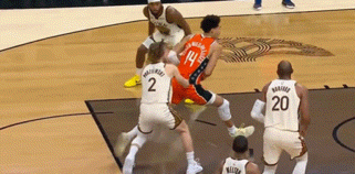 3分钟4失误！哈登替身首秀闹麻了…